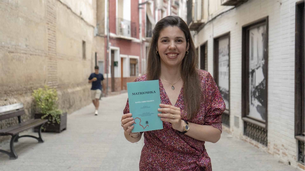 Entrevista a Sofía Urrutigoity en El Noroeste con motivo de la presentación en Caravaca de su libro 